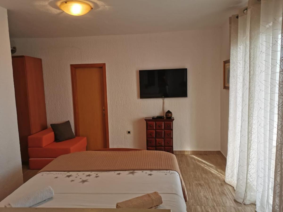 Apartman Ante Brela Exterior foto